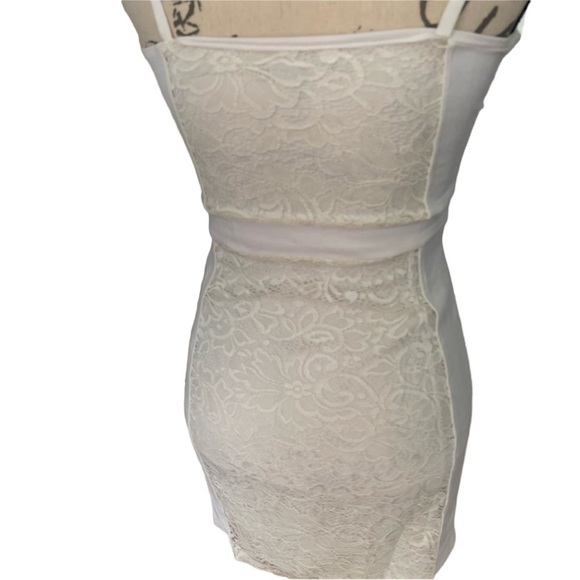 Express | Dress​​​ - Picture 5 of 5